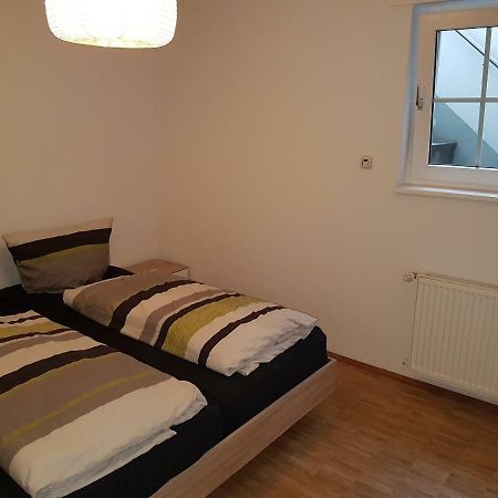 Wohnen Im Souterrain Einer Villa 黑尔德克 外观 照片