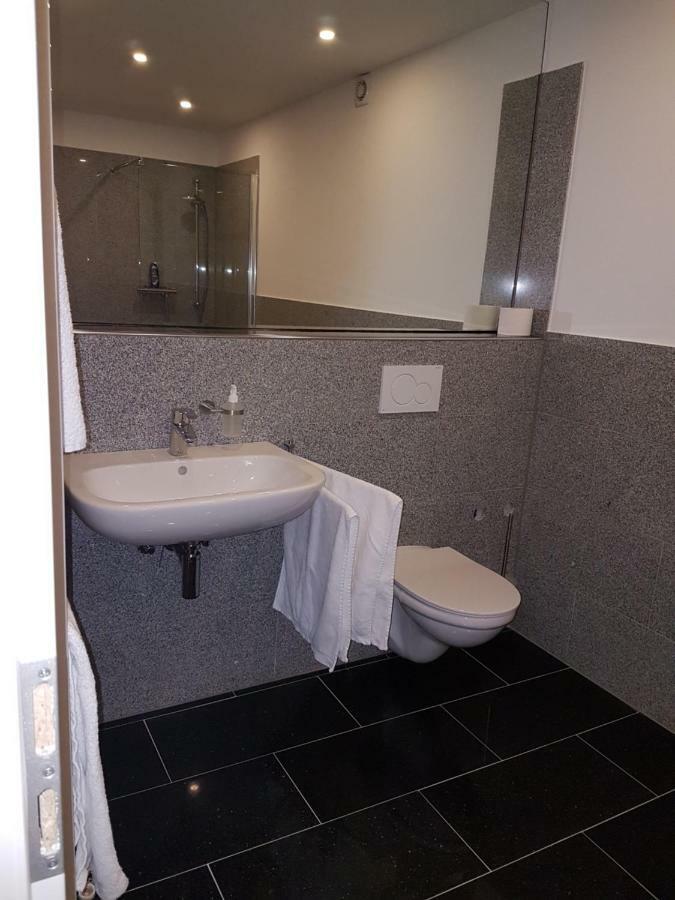 Wohnen Im Souterrain Einer Villa 黑尔德克 外观 照片